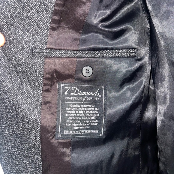 7 Diamonds Jacket - Picture 3 of 4